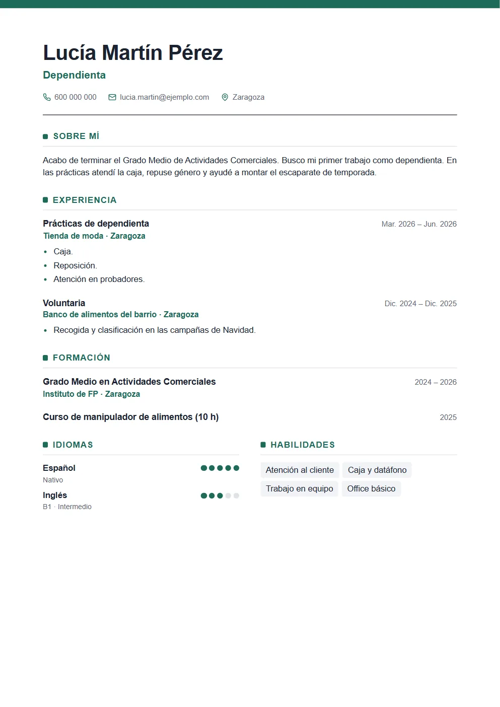 Currículum sin experiencia (primer empleo): ejemplo hecho en VitaminaCV con datos inventados